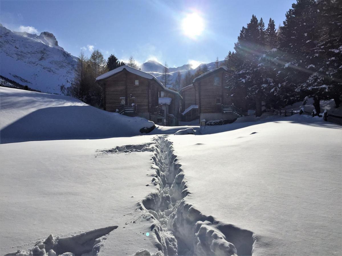 3-Schlafzimmer Chalet Eichhorn****, Saas Fee 1800M Villa Buitenkant foto